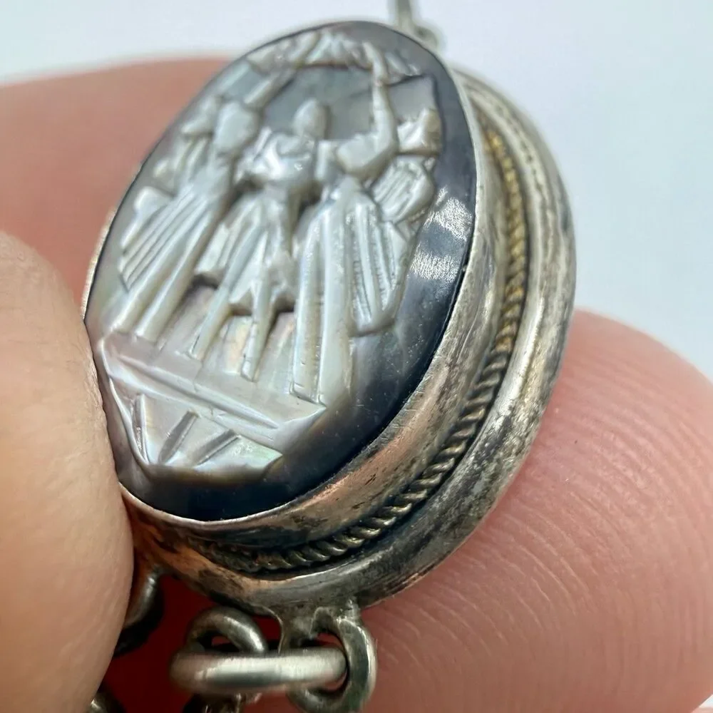 Antique Three Graces Carved Mother of Pearl MOP 800 Silver 3 Cameo Necklace Vtg